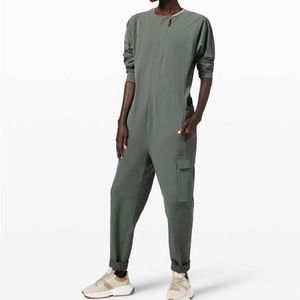 ❤️ Lululemon Long Sleeve Reykur Jumpsuit In Palm Delco Green Size Small NWOT